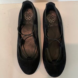 Black Vince Camuto Callini Flat